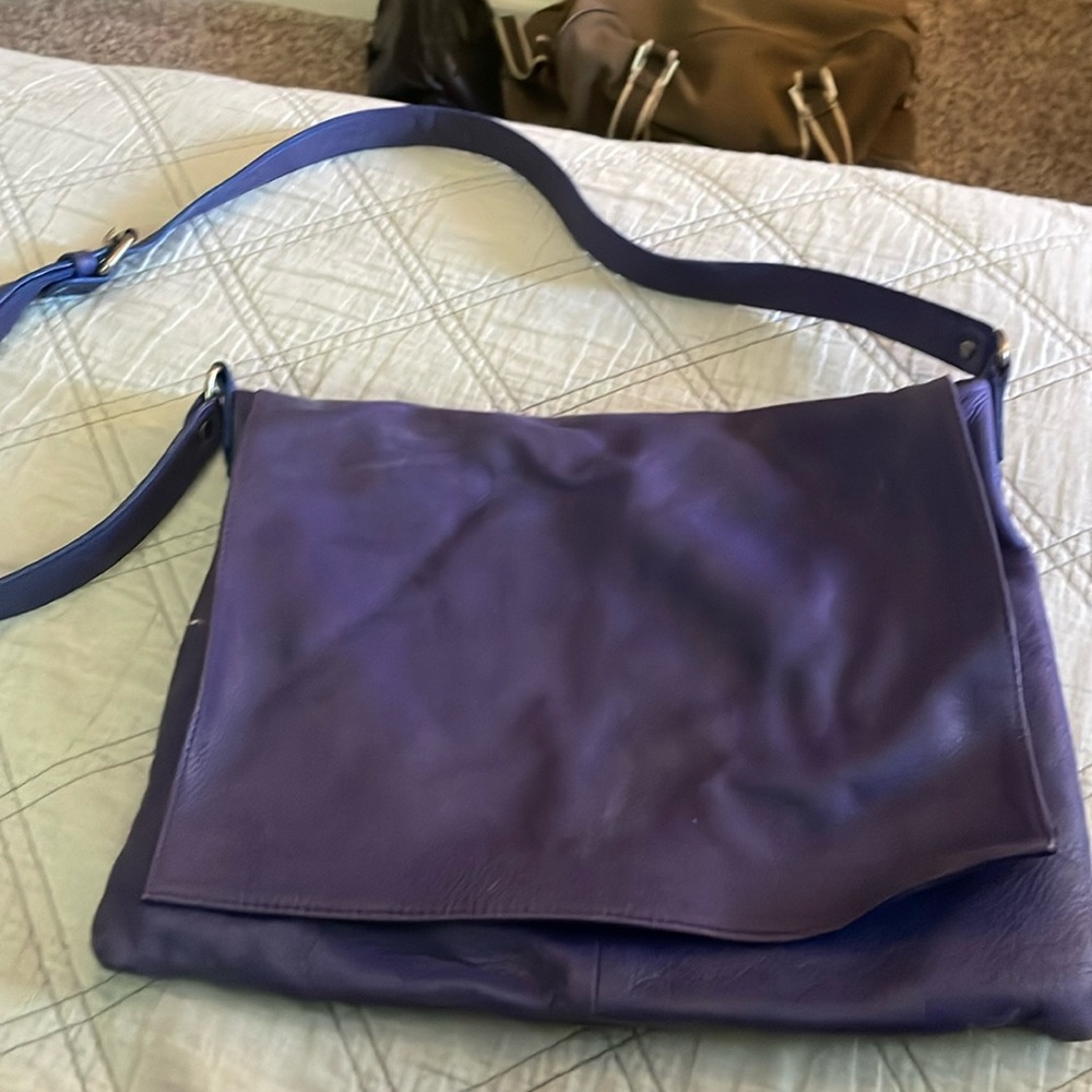 Nat and nin crossbody purple leather